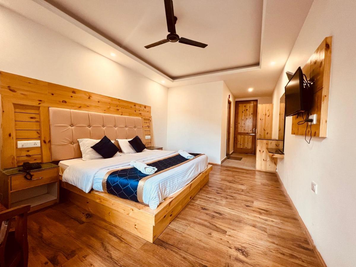 The Radhika - A Luxury Resort In Mountains Manāli Εξωτερικό φωτογραφία